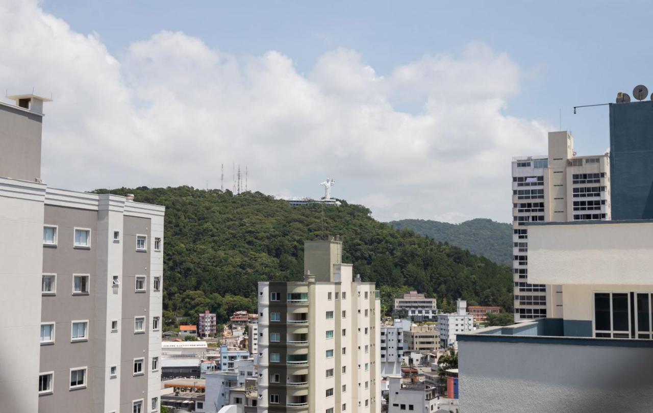 Amplo Apartamento De 3 Quartos No Centro De Balneario Camboriu N1859 Apartment ภายนอก รูปภาพ